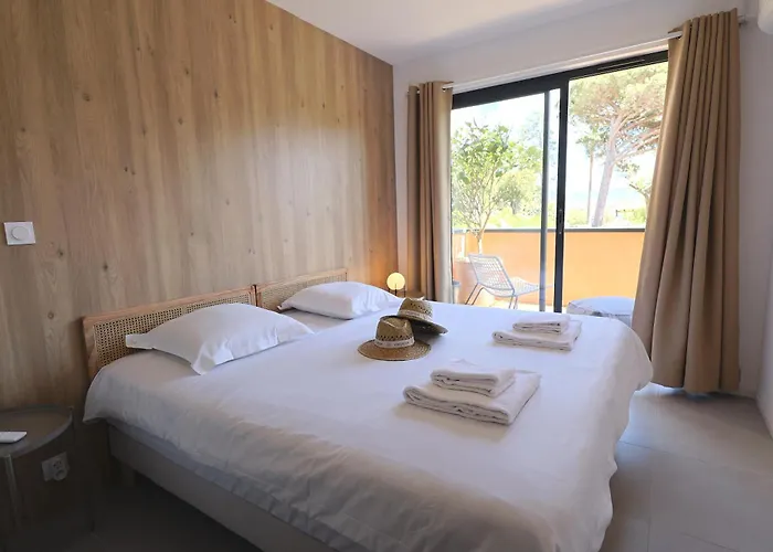 U Bellu Paradisu - T3 Vue Mer, Piscine, Prive *